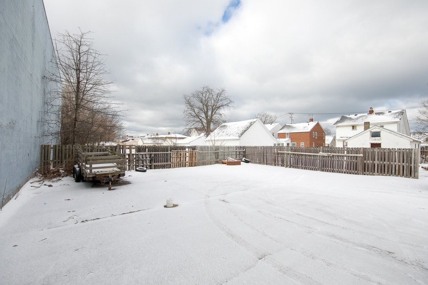 824 E 222nd St, Euclid, OH à vendre - Autre – Image 3 sur 25