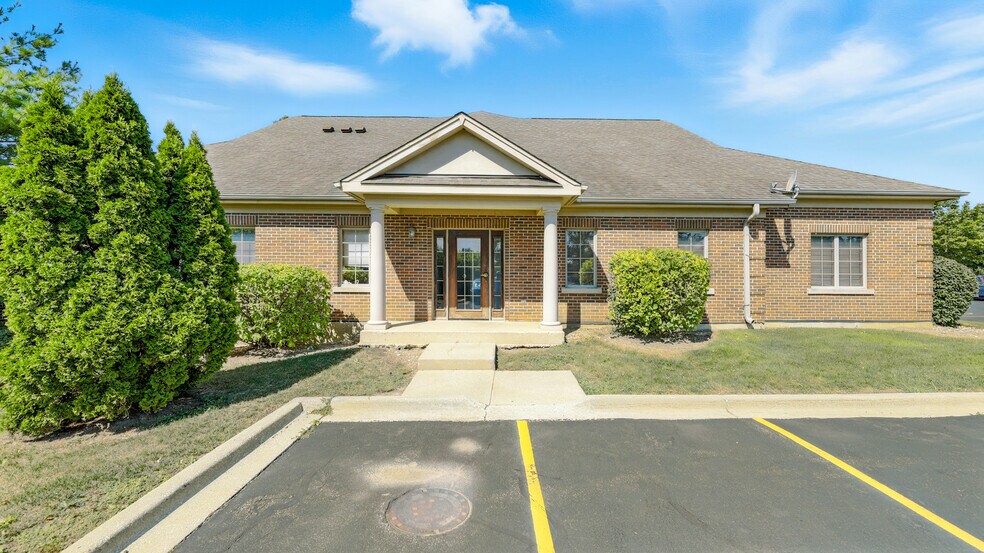 5 Executive Ct, South Barrington, IL à vendre - Photo de l’immeuble – Image 1 sur 8