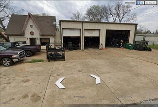 Plus de détails pour 613 Lacy St, Palestine, TX - Local commercial à vendre