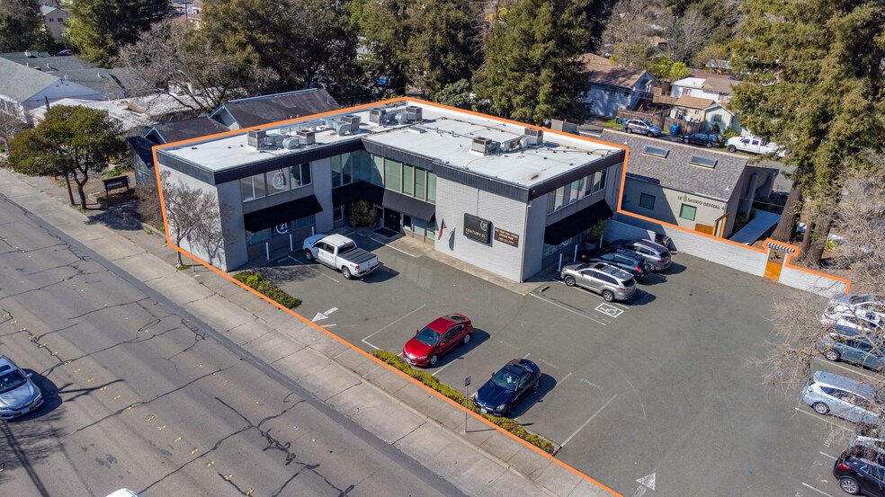 1057 College Ave, Santa Rosa, CA à vendre - Aérien – Image 3 sur 9