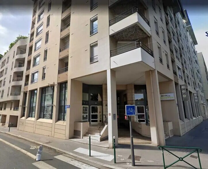 Bureau dans Lyon à louer - Photo de l’immeuble – Image 2 sur 12