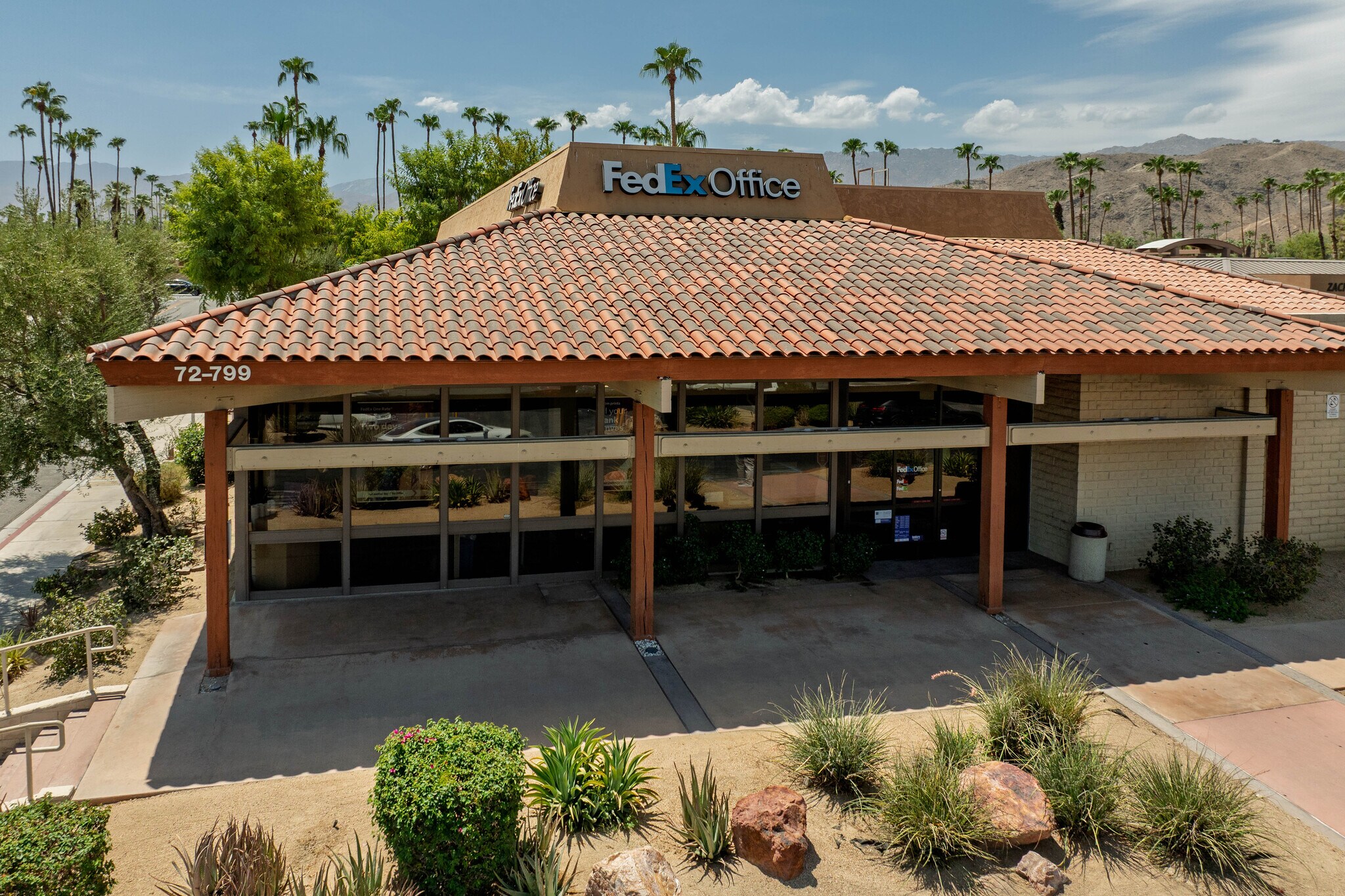 72790 El Paseo, Palm Desert, CA à vendre Photo principale– Image 1 sur 6