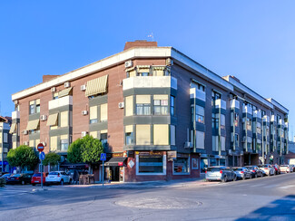 Plus de détails pour Calle Nazario Calonge, 22, San Fernando De Henares - Local commercial à louer