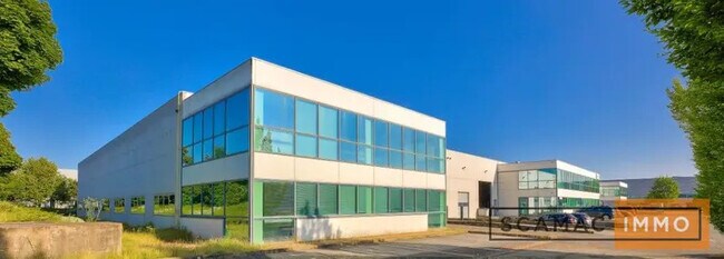Plus de détails pour Industriel/Logistique à louer