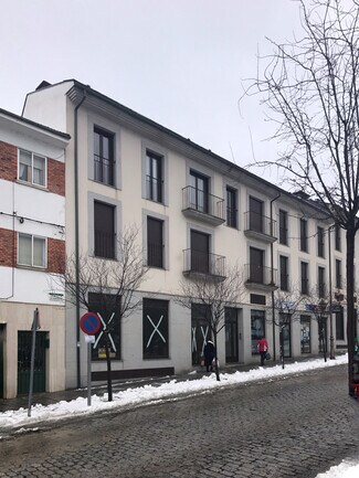 Plus de détails pour Calle San Miguel, 1, El Espinar - Logement à vendre