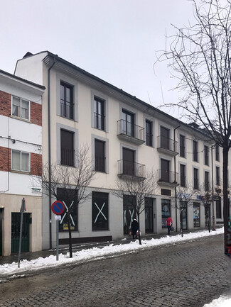 Plus de détails pour Calle San Miguel, 1, El Espinar - Logement à vendre
