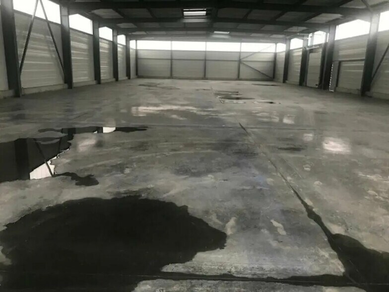 Bureau dans Allaire à louer - Photo intérieure – Image 2 sur 2