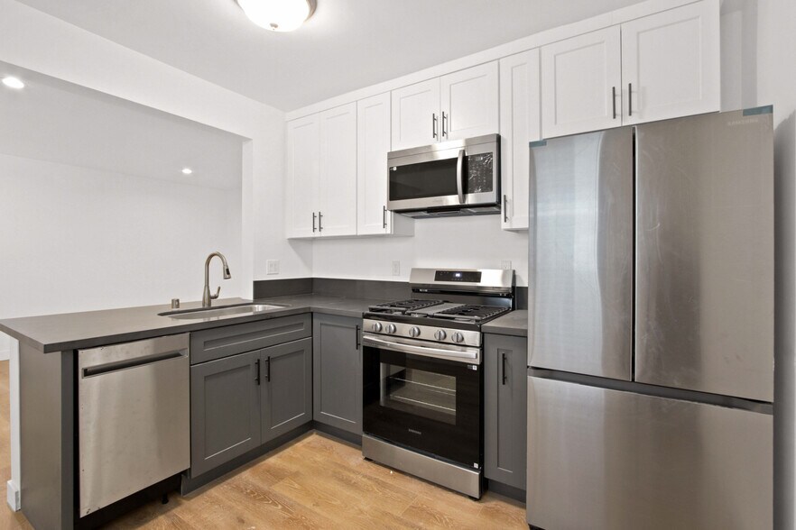 4707 Rosemead Blvd, Pico Rivera, CA à vendre - Photo intérieure – Image 3 sur 11