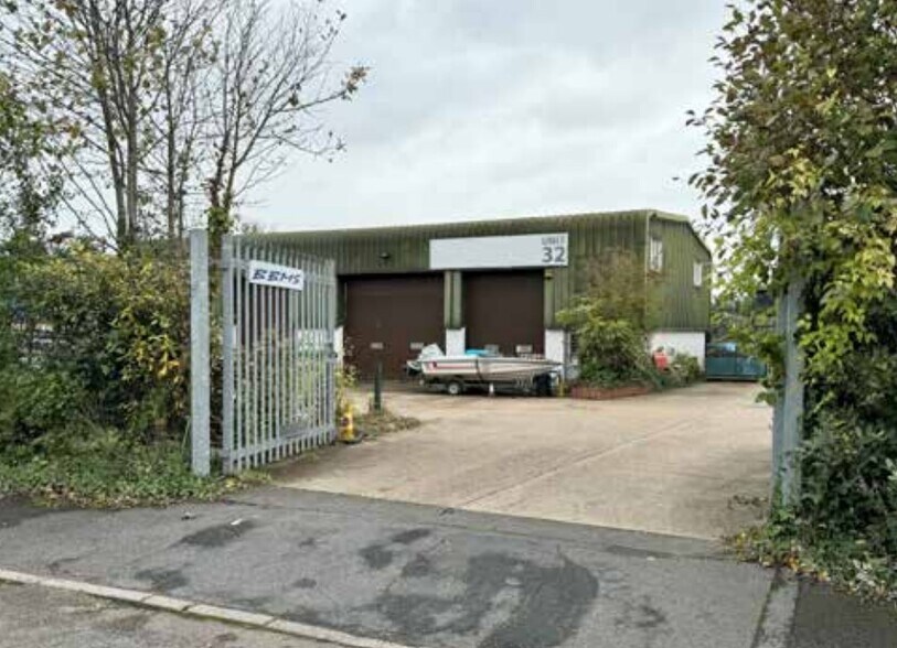 Claylands Rd, Bishops Waltham à louer - Photo de l’immeuble – Image 3 sur 4