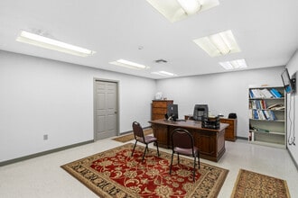 3375 Rock Prairie Rd W, College Station, TX à vendre Photo intérieure– Image 2 sur 8