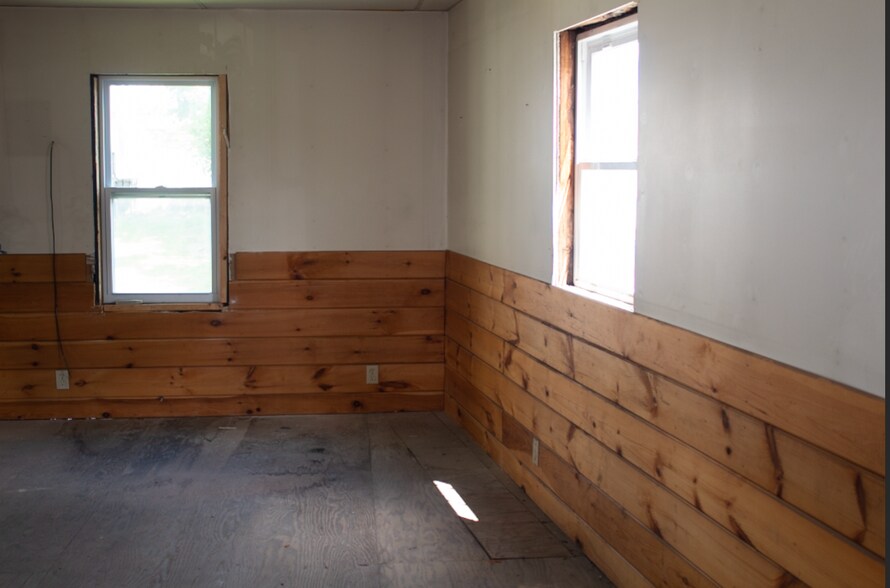 126 Pleasant St, Gardner, MA à louer - Photo intérieure – Image 2 sur 12
