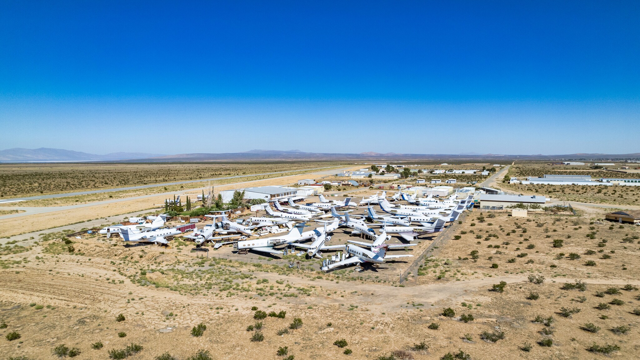 5650 Lindbergh Blvd, California City, CA à vendre Photo de l’immeuble– Image 1 sur 21