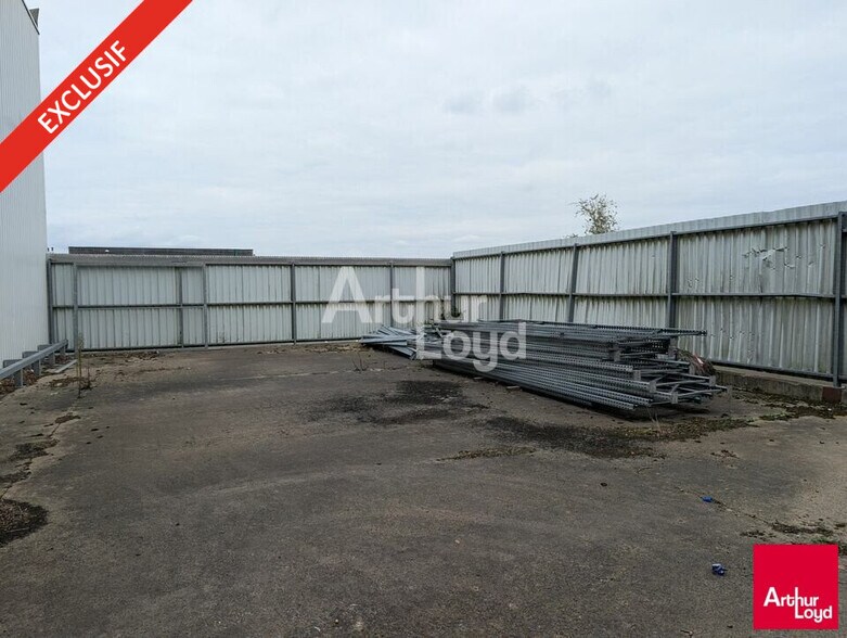 Industriel/Logistique dans Pleumeleuc à louer - Photo de l’immeuble – Image 3 sur 5