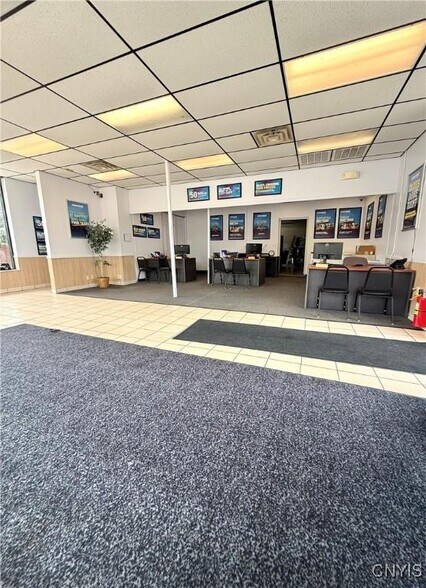 259 Grant Ave, Auburn, NY à vendre - Photo intérieure – Image 3 sur 6