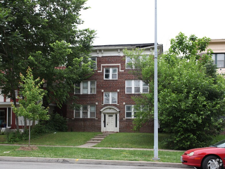 2708-2710 Benton Blvd, Kansas City, MO à vendre - Photo principale – Image 1 sur 12