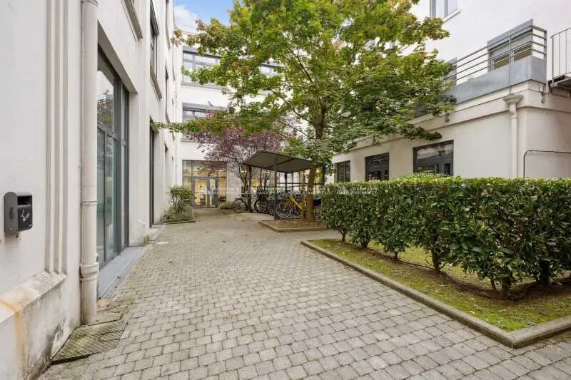 Bureau dans Lyon à vendre - Photo de l’immeuble – Image 3 sur 14