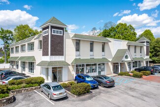 Plus de détails pour 695 Dutchess, Poughkeepsie, NY - Local commercial à louer