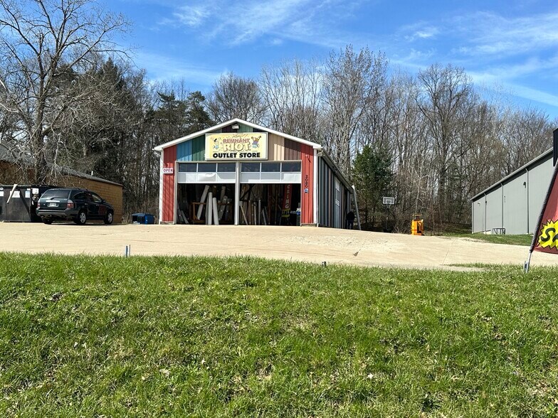 2080 Romig Rd, Akron, OH à vendre - Photo de l’immeuble – Image 2 sur 6