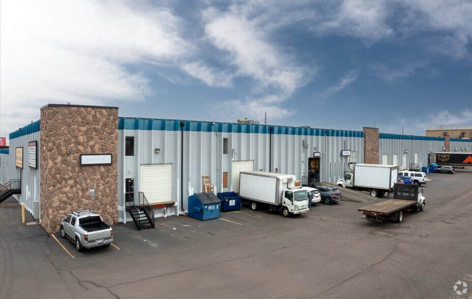 1630 W Evans Ave, Denver, CO à louer - Photo principale – Image 1 sur 5
