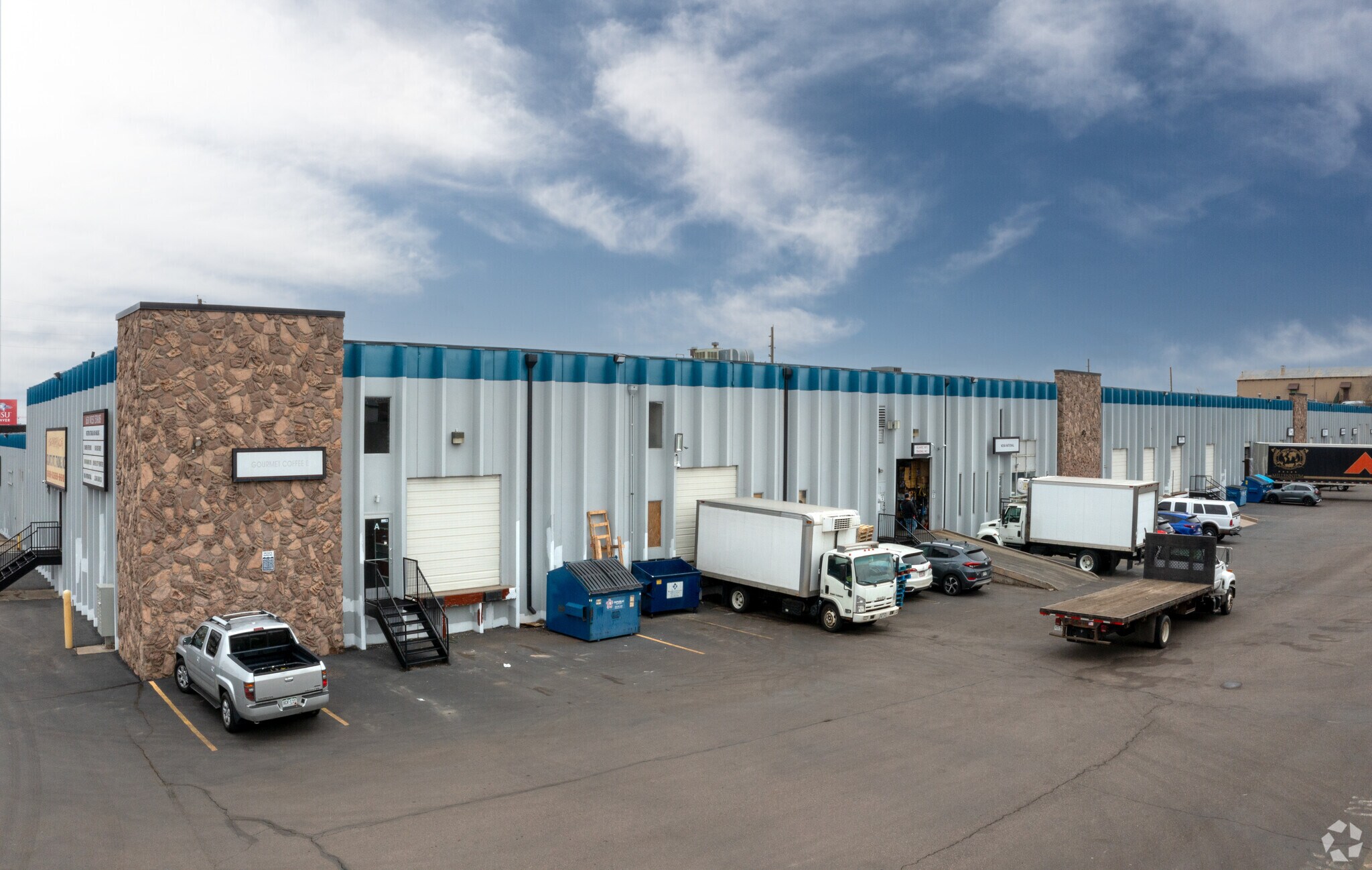 1630 W Evans Ave, Denver, CO à louer Photo principale– Image 1 sur 6