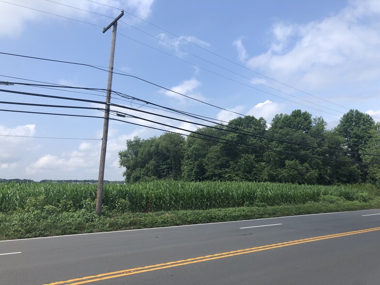 359 Princeton Hightstown Rd, East Windsor, NJ à vendre - Aérien – Image 2 sur 3