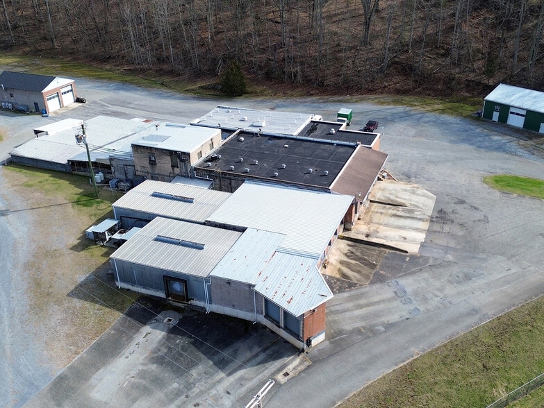 3989 Cifax Rd, Goode, VA à vendre - Aérien – Image 2 sur 11