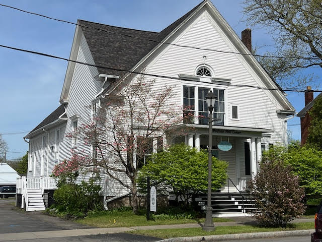 2131 Five Mile Line Rd, Penfield, NY à louer - Photo de l’immeuble – Image 1 sur 11