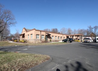 Plus de détails pour 341 West St, Southington, CT - Bureau à vendre