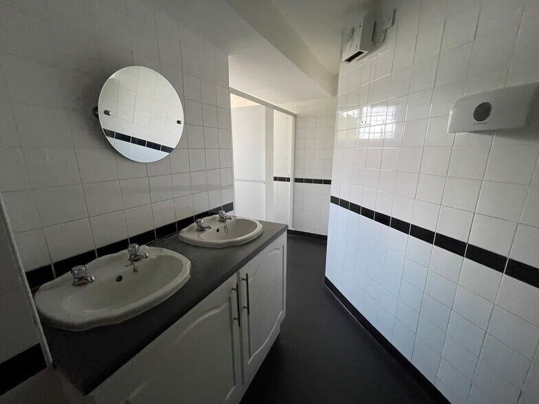 9 Market Pl, Pontefract à louer - Photo de l’immeuble – Image 3 sur 11