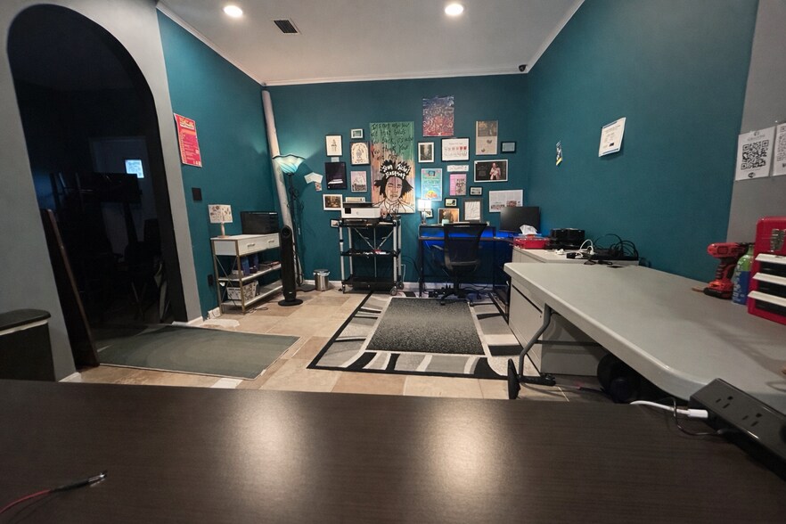 501 E Gadsden St, Pensacola, FL à louer - Photo intérieure – Image 3 sur 7