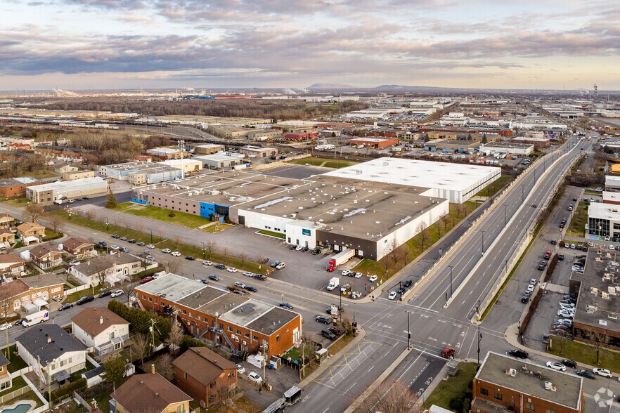 8000 Av Blaise-Pascal, Montréal, QC à louer - Aérien – Image 2 sur 11