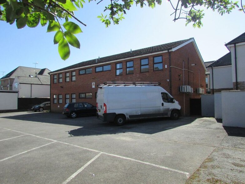 78-84 High St, Dunstable à louer - Photo de l’immeuble – Image 3 sur 3