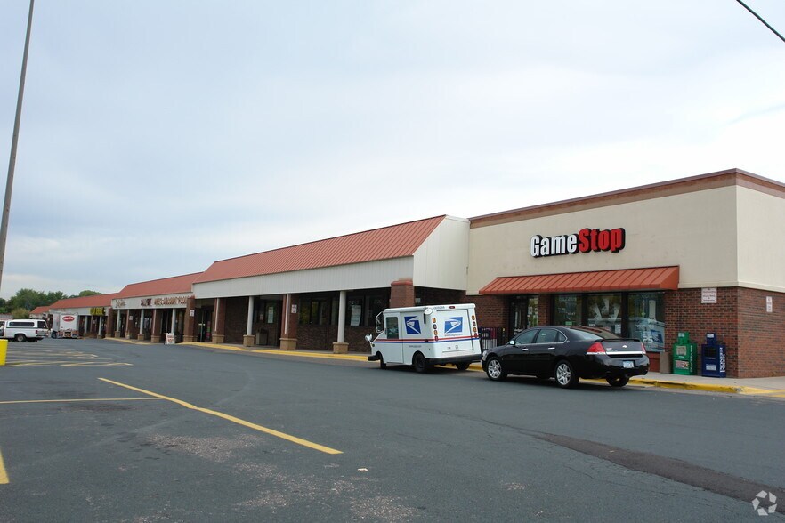 755-925 NE 45th Ave, Minneapolis, MN à louer - Photo de l’immeuble – Image 2 sur 12