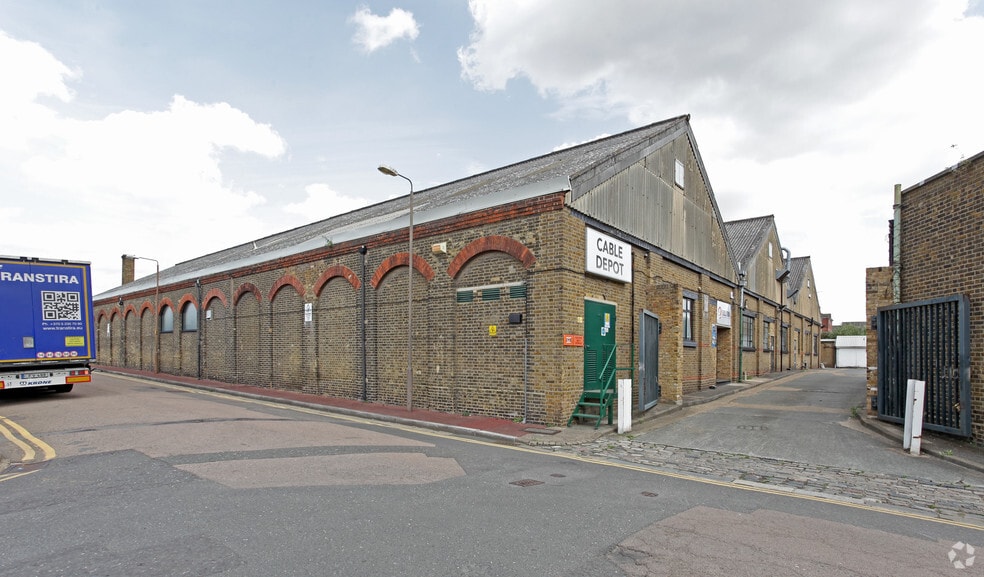 Warspite Rd, Londres à louer - Photo de l’immeuble – Image 2 sur 22