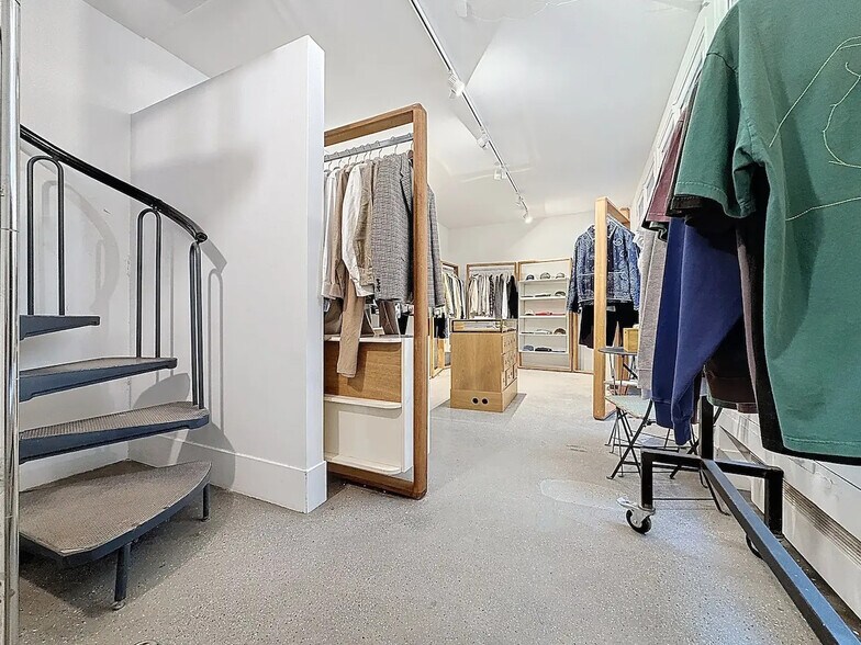 Bureau dans Paris à louer - Photo de l’immeuble – Image 3 sur 14