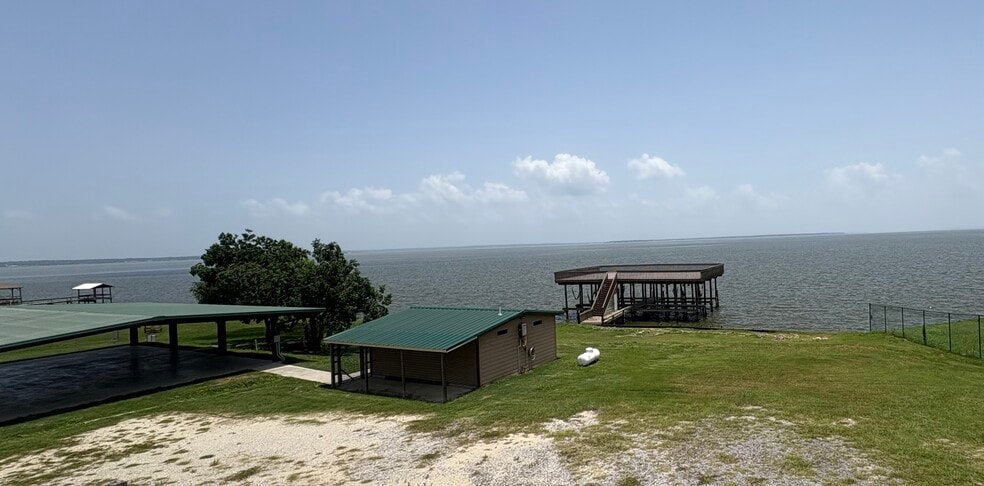5001 US Highway 190 W, Pointblank, TX à vendre - Photo de l’immeuble – Image 2 sur 60