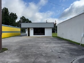 1911 Lejeune Blvd, Jacksonville, NC à louer Photo intérieure– Image 1 sur 8