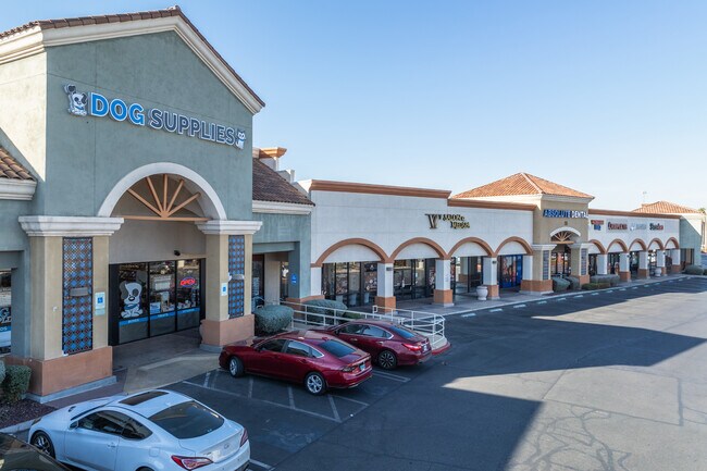Plus de détails pour 55-75 S Valle Verde Dr, Henderson, NV - Local commercial à louer
