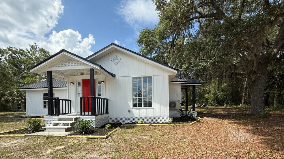 656 State Rd 20 rd, Palatka, FL à vendre - Photo de l’immeuble – Image 2 sur 14