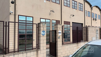 Plus de détails pour Industriel/Logistique à louer