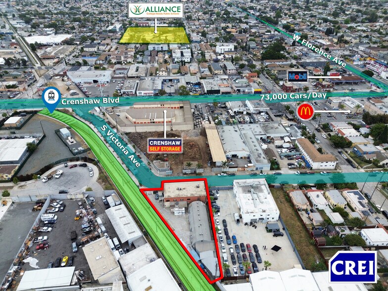 6809 S Victoria Ave, Los Angeles, CA à louer - Photo de l’immeuble – Image 3 sur 26