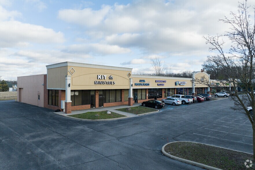 1100 N Mccord Rd, Toledo, OH à louer - Photo principale – Image 1 sur 1