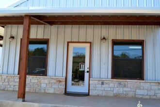 13505 Fitzhugh Rd, Austin, TX à louer Photo de l’immeuble– Image 2 sur 9