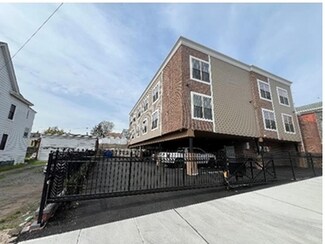 Plus de détails pour 164 Atlantic St, Paterson, NJ - Logement à vendre