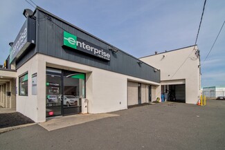 Plus de détails pour 590 Lordship Blvd, Stratford, CT - Industriel/Logistique à vendre