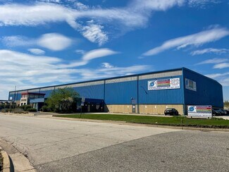 Plus de détails pour 2550 Arthur Ave, Elk Grove Village, IL - Industriel/Logistique à louer