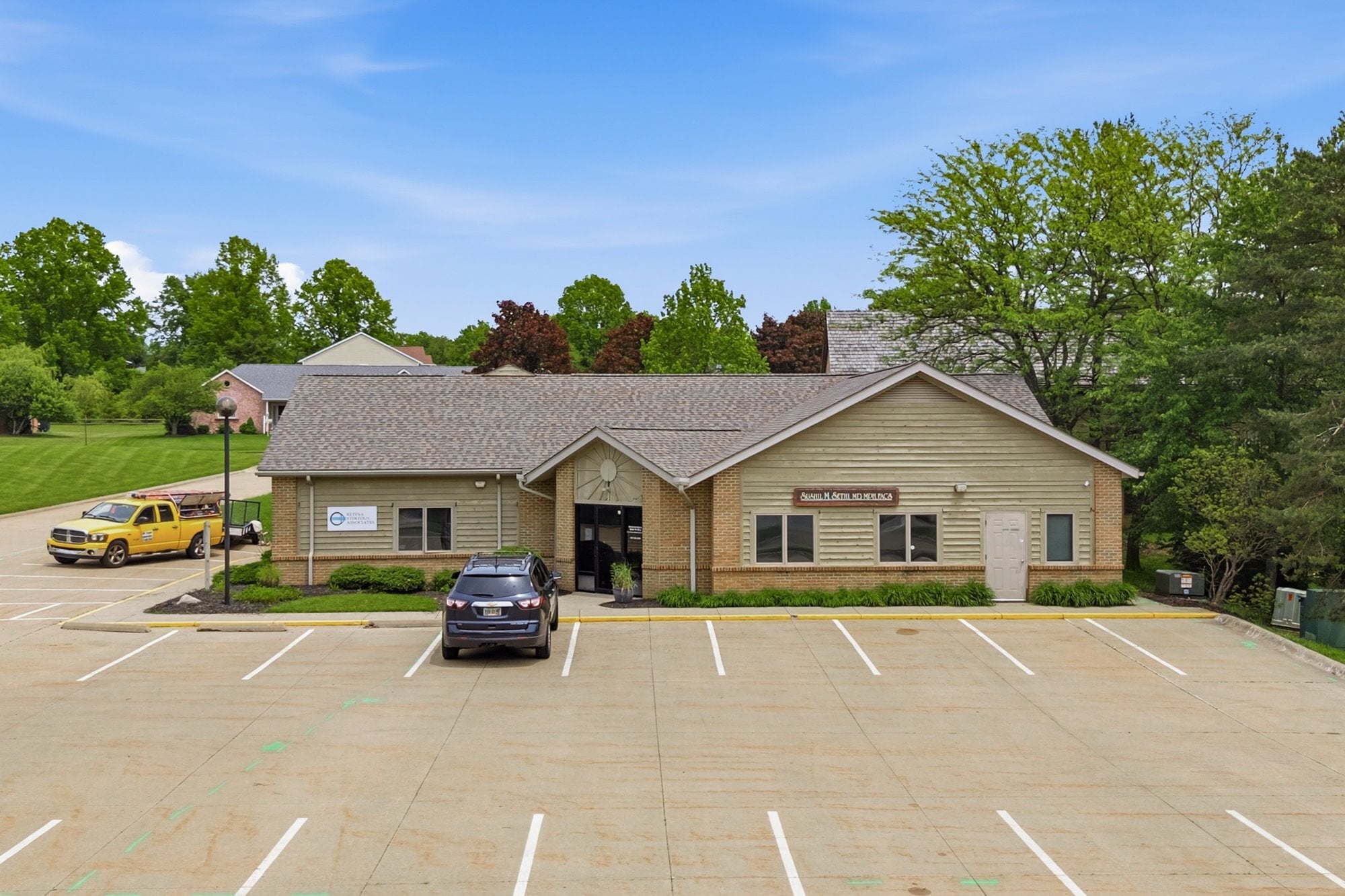 1221 S Trimble Rd, Mansfield, OH à louer Photo de l’immeuble– Image 1 sur 29