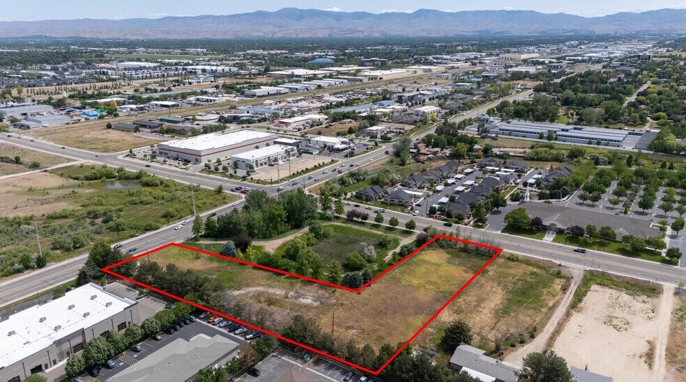 1475 E Franklin Rd, Meridian, ID à vendre - Photo de l’immeuble – Image 1 sur 12