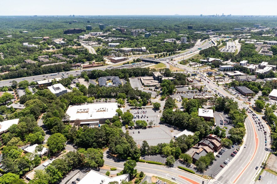 2000 S Park Pl SE, Atlanta, GA à vendre - Photo principale – Image 1 sur 5