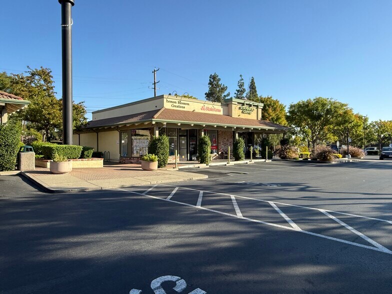 1514-1600 Palos Verdes Mall, Walnut Creek, CA à louer - Photo de l’immeuble – Image 2 sur 11